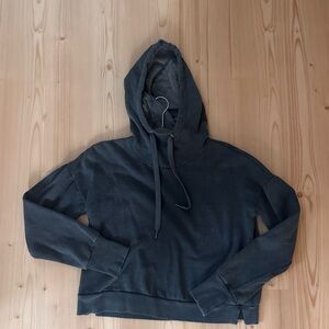 Blue cropped sweatshirt